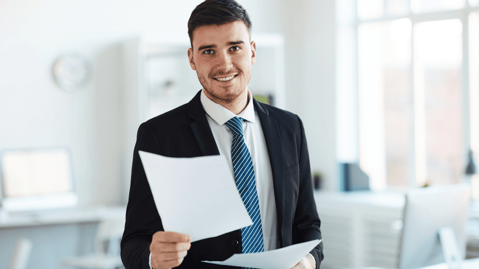 Is a Finance Broker Better Than A Bank?